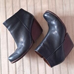Kork Ease Natalya Wedge Ankle Boot Leather Black, Women's 8